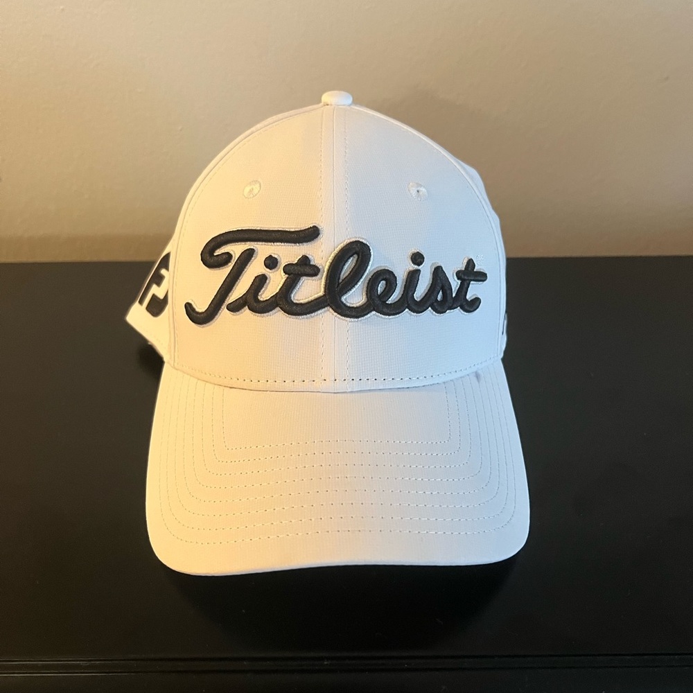 Titleist Pro Performance Adjustable Hat - image 1